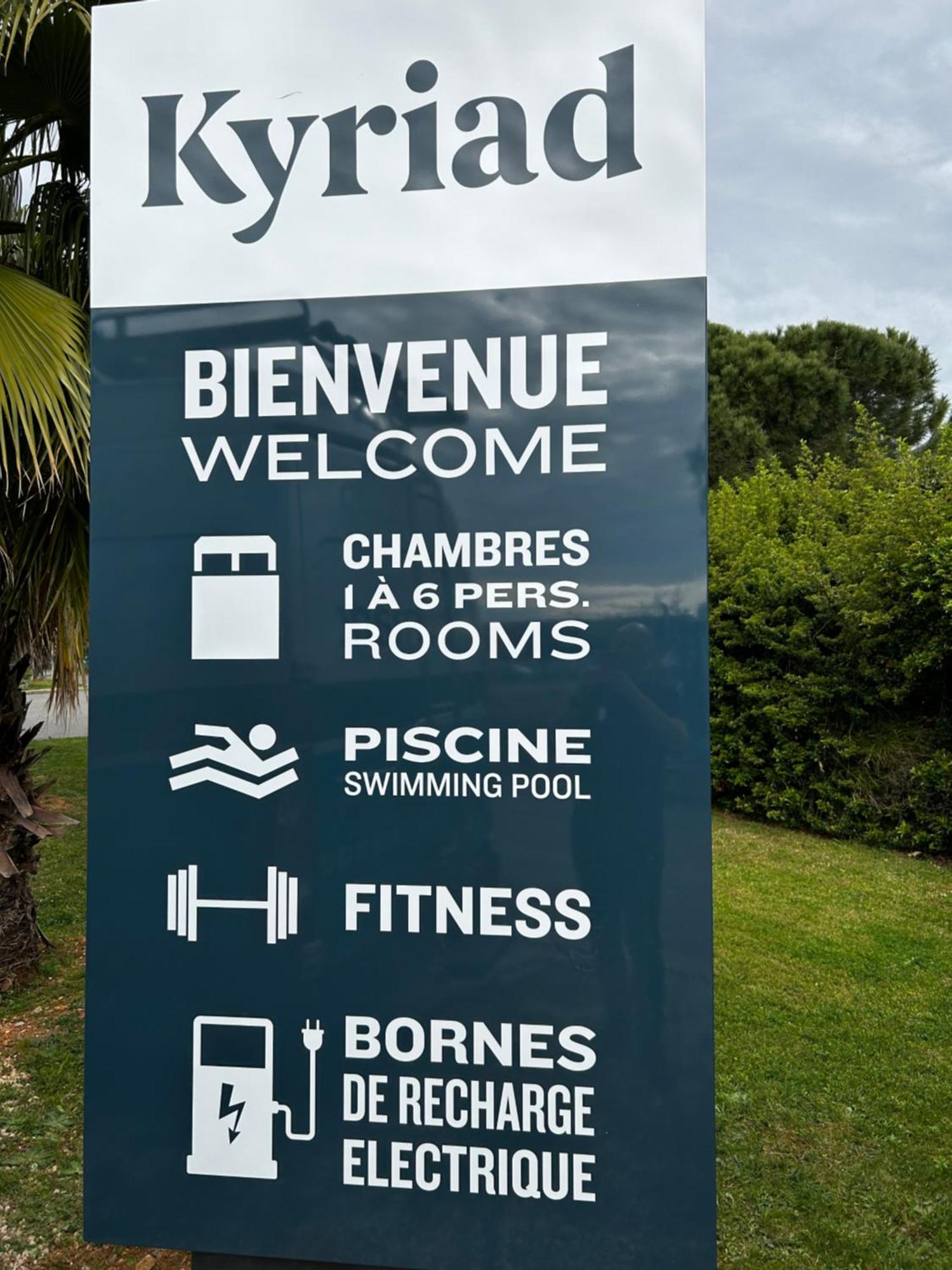 Kyriad Montpellier Aeroport - Parc Expo 모기오 외부 사진