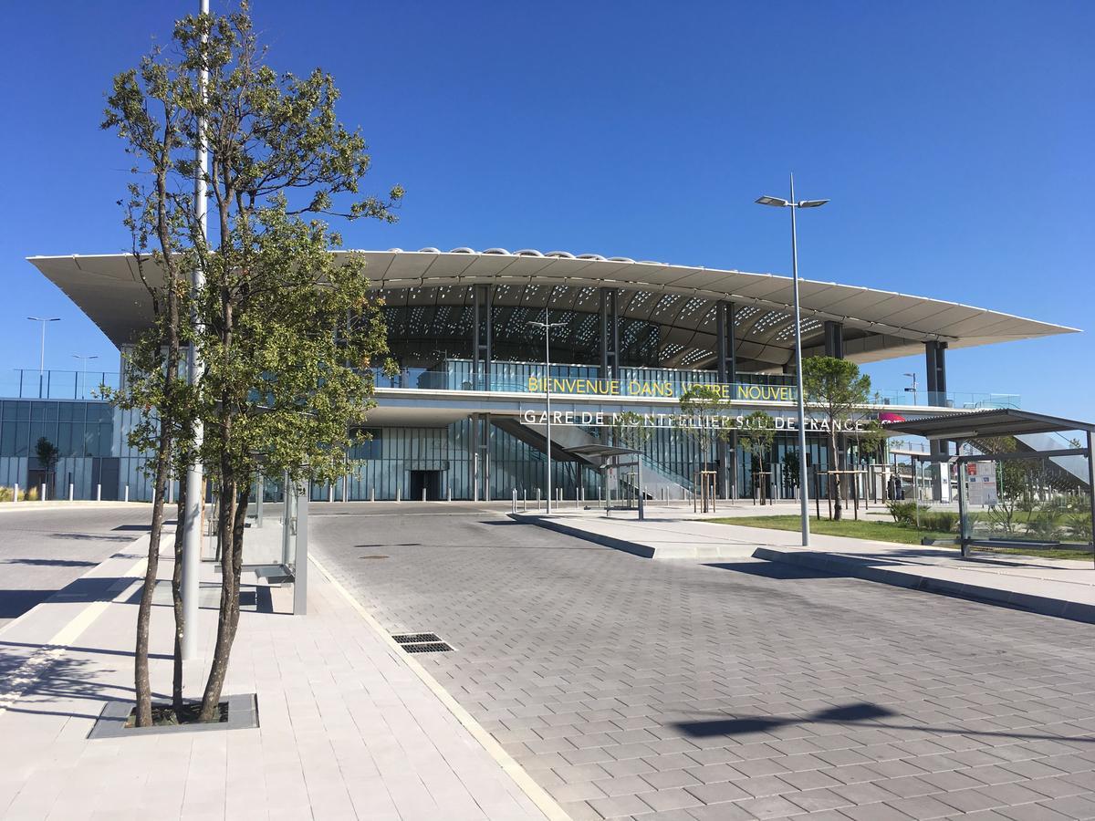 Kyriad Montpellier Aeroport - Parc Expo 모기오 외부 사진