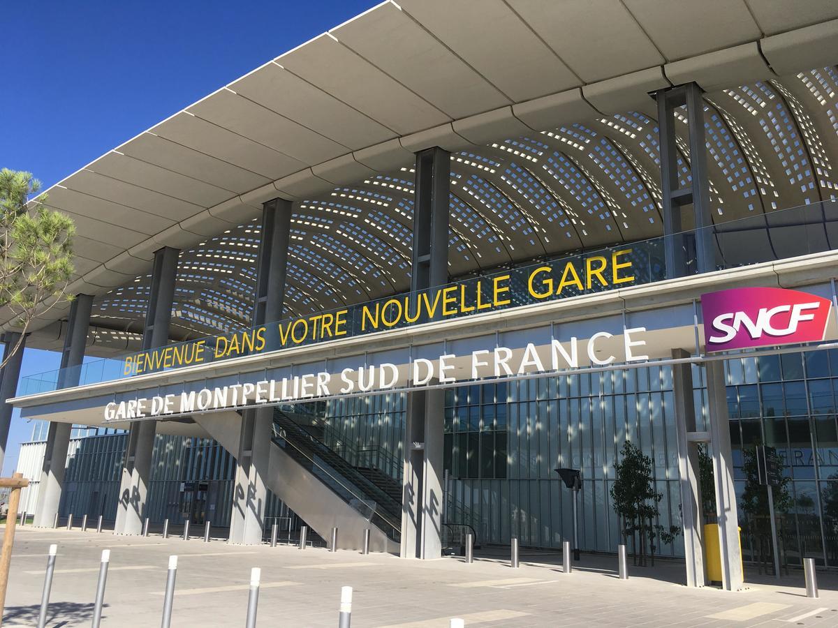 Kyriad Montpellier Aeroport - Parc Expo 모기오 외부 사진